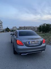 Mercedes-Benz C 200 2015-thumb-3