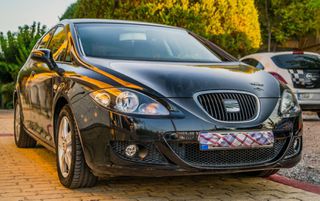 Seat Leon 2010-thumb-1