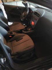 Seat Leon 2010-thumb-6