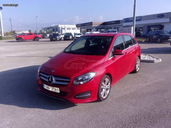 Mercedes-Benz B 180 2016