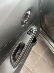 Nissan Note 2014-thumb-9