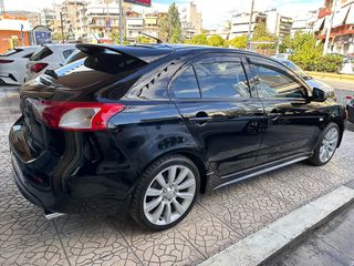 Mitsubishi Lancer 2010-thumb-3