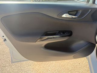 Opel Corsa 2019 1.2 ENJOY-thumb-9