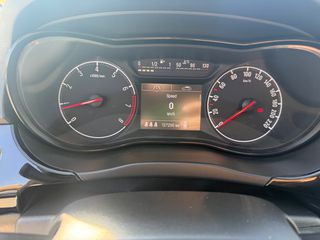 Opel Corsa 2019 1.2 ENJOY-thumb-12
