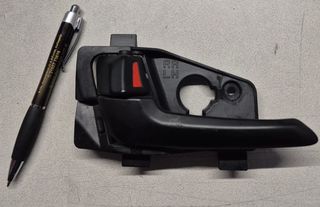 Kia Picanto 2011-2017 εσωτερική χειρολαβή πίσω αριστερή μαύρη
