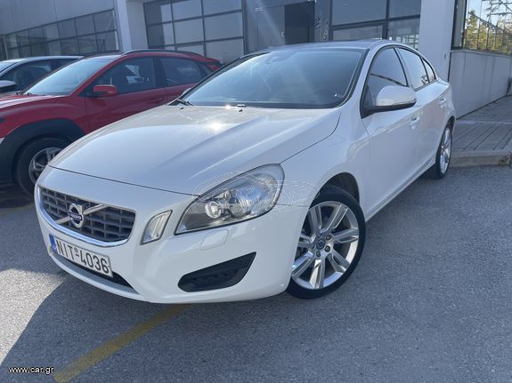 Volvo S60 2011 S60 TURBO
