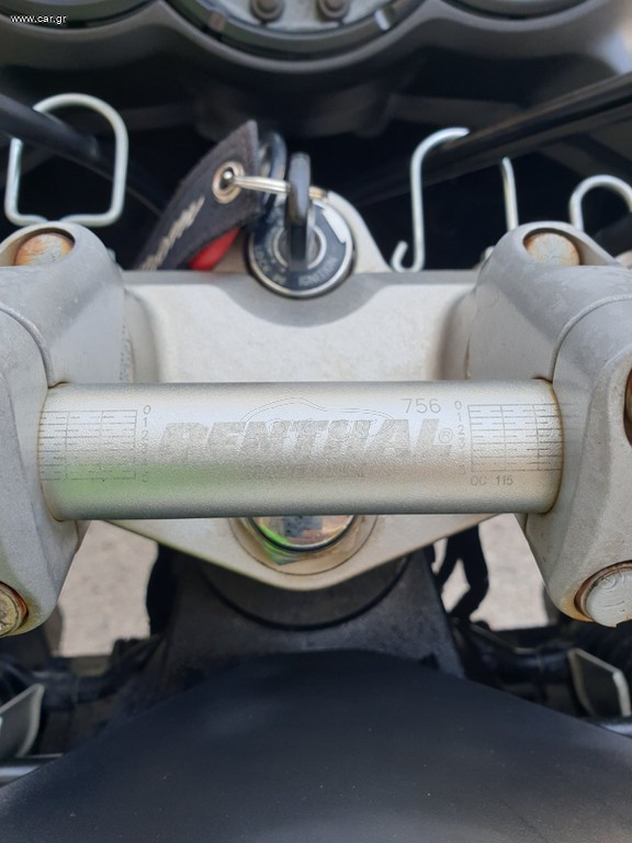Suzuki V-Strom 650 2009
