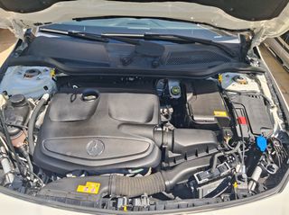 Mercedes-Benz CLA 180 2017 CLA 180 FACELIFT URBAN NAVI CAMERA 7G-DCT-thumb-53