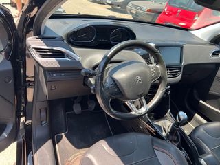 Peugeot 2008 2016 1.6 Blue-HDi Crossway-thumb-10