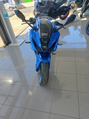 Suzuki GSX 8R 2025-thumb-1