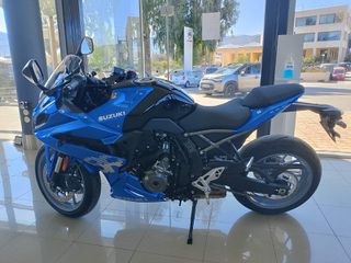 Suzuki GSX 8R 2025-thumb-4