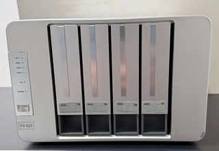 Terramaster F4-423 NAS + 4 x Δίσκοι Western Digital 2TB + 256 GB NVME Samsung
