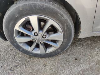 Hyundai i 20 2011 1.4 CRDI CLASSIC-thumb-2