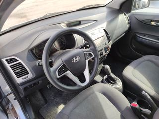 Hyundai i 20 2011 1.4 CRDI CLASSIC-thumb-4