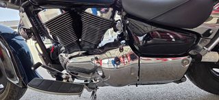 Suzuki VL 1500 2001-thumb-6