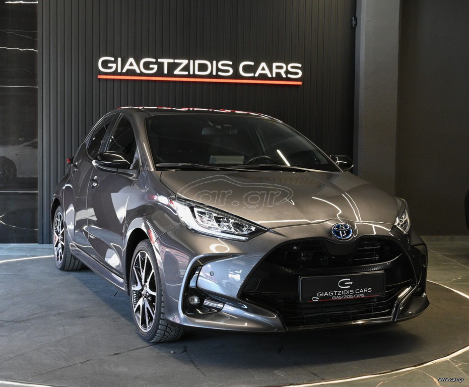 Toyota Yaris 2021 HYBRID CHIC NAVI CAMERA LED FULL EXTRA