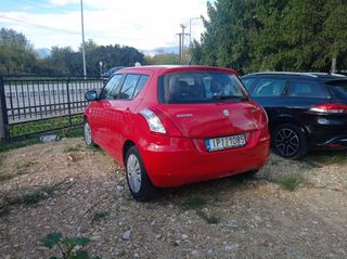 Suzuki Swift 2015-thumb-4