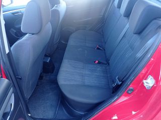 Suzuki Swift 2015-thumb-20
