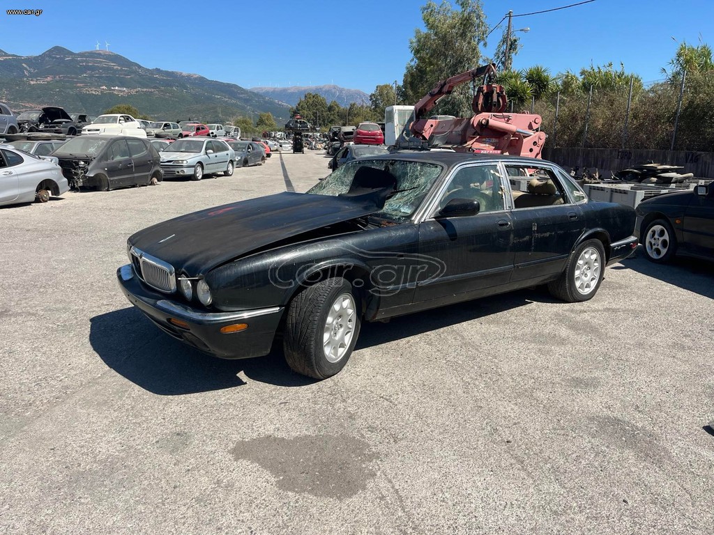 JAGUAR V8 4.0CC