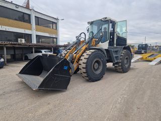 Φορτωτής Με Λάστιχα Liebherr 2016 L528