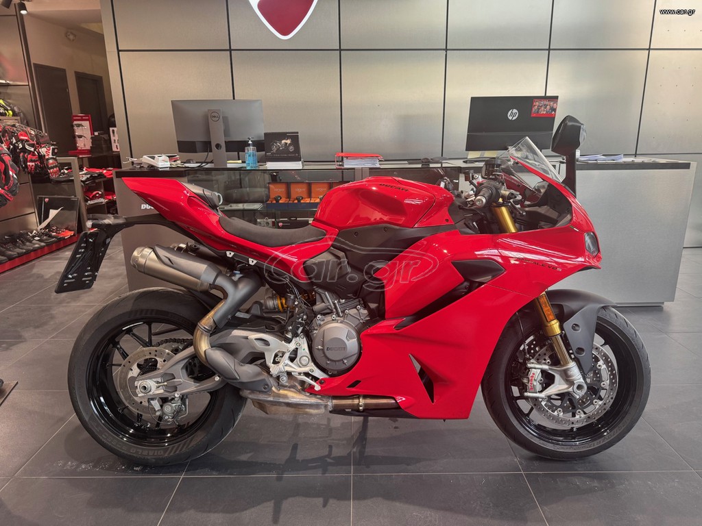 Ducati Panigale V2 2025 V2S