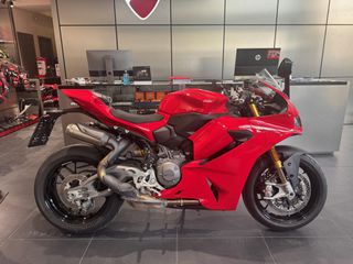 Ducati Panigale V2 2025 V2S