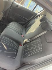 Opel Corsa 2010-thumb-1