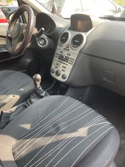 Opel Corsa 2010-thumb-4