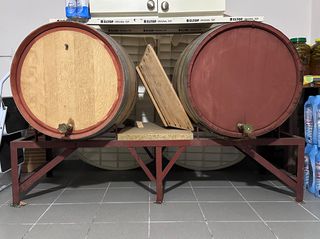 2 βαρέλια 350 κιλών με βάση