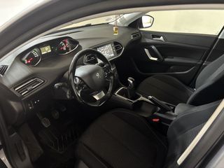 Peugeot 308 2017 1.2 e-THP Style-thumb-11