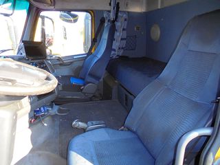 Καρότσα Κουρτίνα Volvo 2007 FH13 440-thumb-8