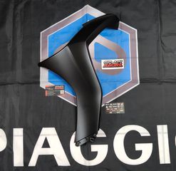Πλαίσιο Ποδιάς Αριστερο Μαύρο 93/B Για Piaggio Beverly 300-310-400cc 2021-2025 Μοντέλα Καινούργιο Γνήσιο