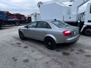 Audi A4 2003 1.8 TURBO-thumb-2