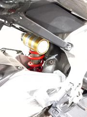 Aprilia RSV 1000 Mille 2004-thumb-10