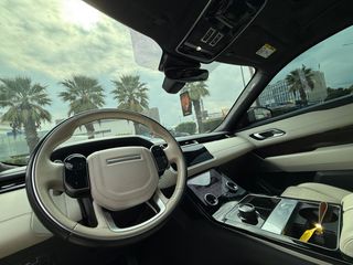 Land Rover Range Rover Velar 2018 R-DYNAMIC first edition-thumb-9