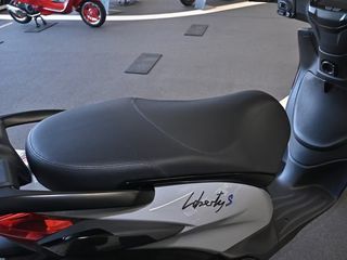 Piaggio Liberty 125 2026 S E5+ ABS 4 ETH ΕΓΓΥΗΣΗ ΔΩΡΕΑΝ-thumb-8