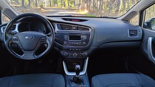 Kia Ceed / cee'd 2017 1.4 / 90hp / diesel-thumb-6