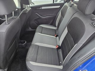 Skoda Rapid 2018-thumb-13