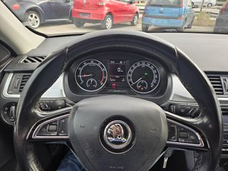 Skoda Rapid 2018-thumb-16