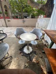 πολυθρόνες tulip