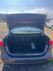 Bmw 216 2021-thumb-4