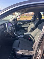 Bmw 216 2021-thumb-5