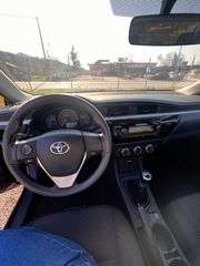 Toyota Corolla 2015-thumb-8