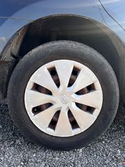 Toyota Corolla 2015-thumb-17