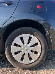 Toyota Corolla 2015-thumb-18