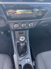 Toyota Corolla 2015-thumb-9