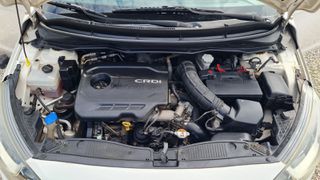 Hyundai i 20 2014 DIESEL-thumb-15
