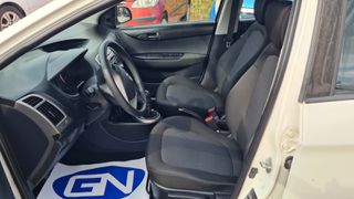 Hyundai i 20 2014 DIESEL-thumb-10