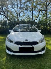 Kia Ceed / cee'd 2016 platinum Edition 1.6 automatic CRDi Diesel Ευκαιρία
