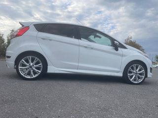 Ford Fiesta 2016 ST LINE-thumb-8
